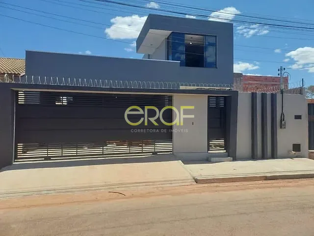 Casa 3 quartos e 3 banheiros, à venda, no bairro Setor de Chácaras Sul em Formosa