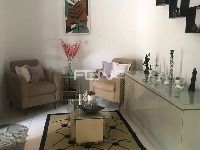 Casa com 125m² 3 quartos e 1 banheiro, à venda ou para alugar, no bairro Nova Vitória em Camaçari
