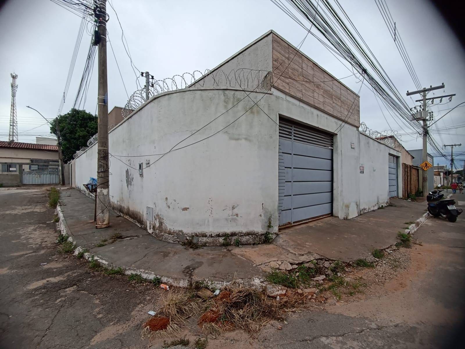 Casa, 3 quartos, 240 m² - Foto 1