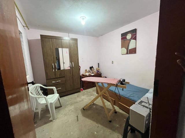 Casa com 180m² 2 quartos e 1 banheiro, à venda, no bairro Conjunto Habitacional Parque Itajaí em Campinas