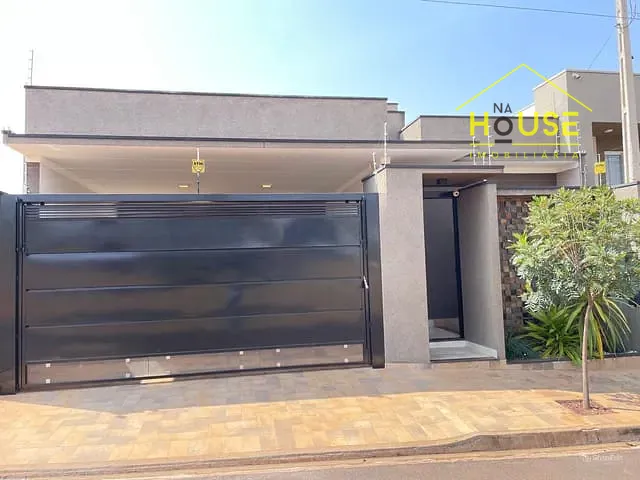 Casa com 250m² 3 quartos e 3 banheiros, à venda, no bairro Jardim Residencial Eulália em Votuporanga