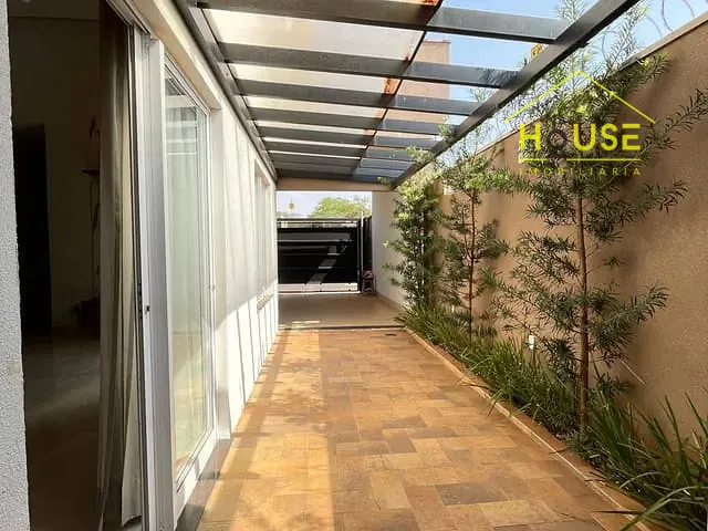 Casa com 250m² 3 quartos e 3 banheiros, à venda, no bairro Jardim Residencial Eulália em Votuporanga