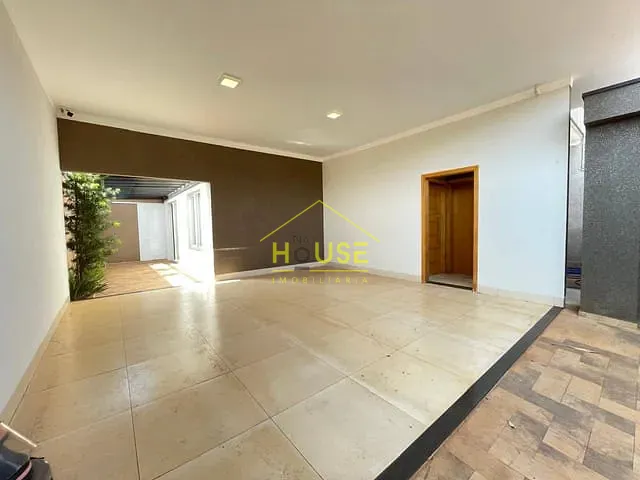 Casa com 250m² 3 quartos e 3 banheiros, à venda, no bairro Jardim Residencial Eulália em Votuporanga