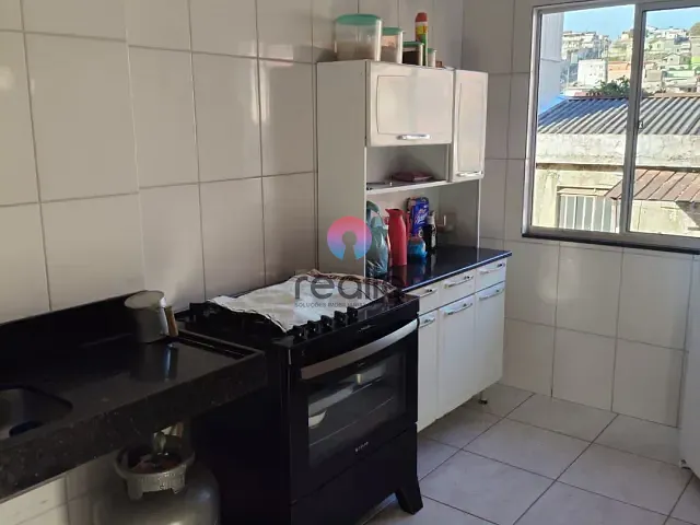 Casa com 360m² 3 quartos e 1 banheiro, à venda, no bairro Santo André em Belo Horizonte