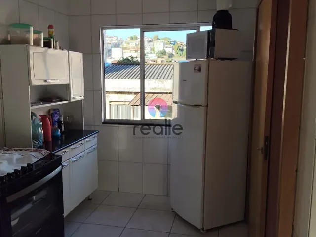 Casa com 360m² 3 quartos e 1 banheiro, à venda, no bairro Santo André em Belo Horizonte