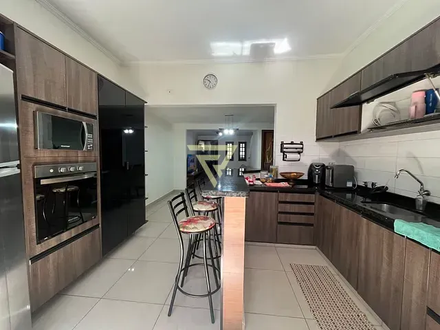 Casa com 130m² 3 quartos e 3 banheiros, à venda, no bairro Jardim José Sampaio Júnior em Ribeirão Preto