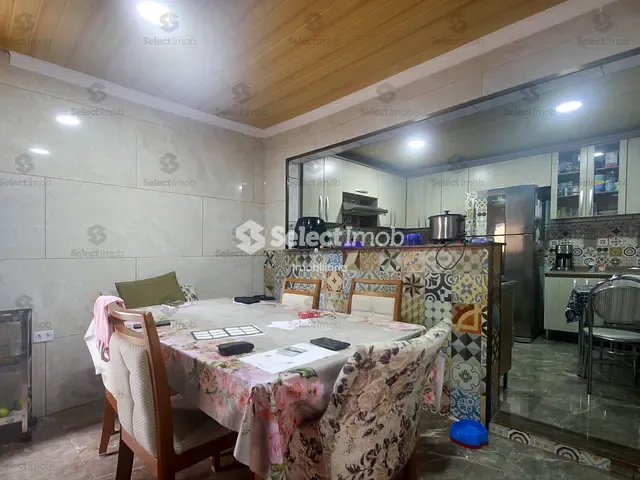 Casa com 145m² 3 quartos e 3 banheiros, à venda, no bairro Parque São Vicente em Mauá