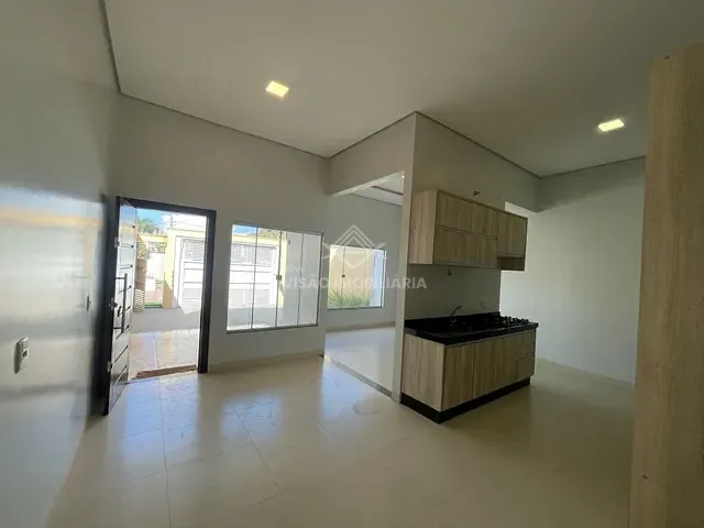 Casa 2 quartos e 1 banheiro, à venda ou para alugar, no bairro Aquarela Brasil Residencial em Sinop