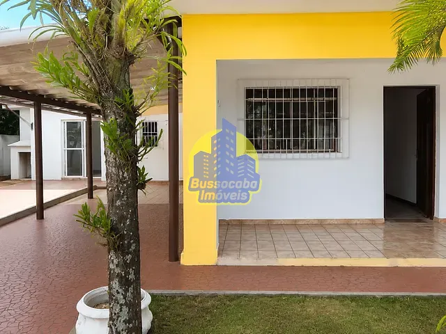 Casa com 284m² 2 quartos e 1 banheiro, à venda ou para alugar, no bairro Umuarama em Osasco