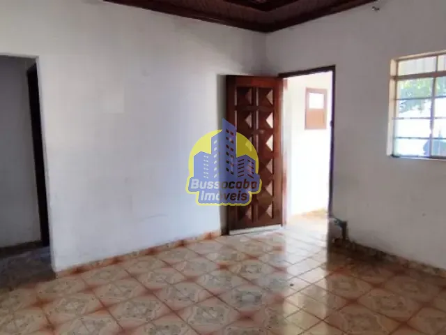 Casa com 284m² 2 quartos e 1 banheiro, à venda ou para alugar, no bairro Umuarama em Osasco