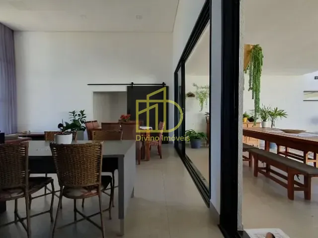 Casa com 1121m² 3 quartos e 2 banheiros, à venda, no bairro Itinga em Sorocaba