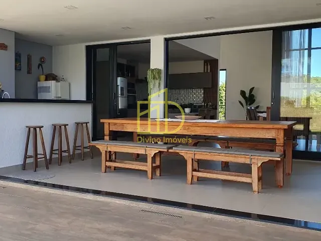 Casa com 1121m² 3 quartos e 2 banheiros, à venda, no bairro Itinga em Sorocaba