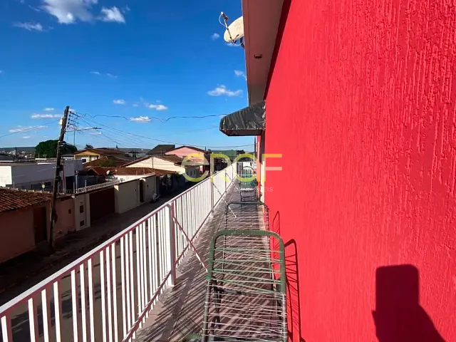 Casa 3 quartos e 3 banheiros, à venda, no bairro Setor Ferroviário em Formosa