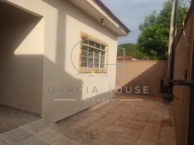 Casa com 200m² 3 quartos e 3 banheiros, à venda, no bairro Cidade Nova  em Jardinópolis