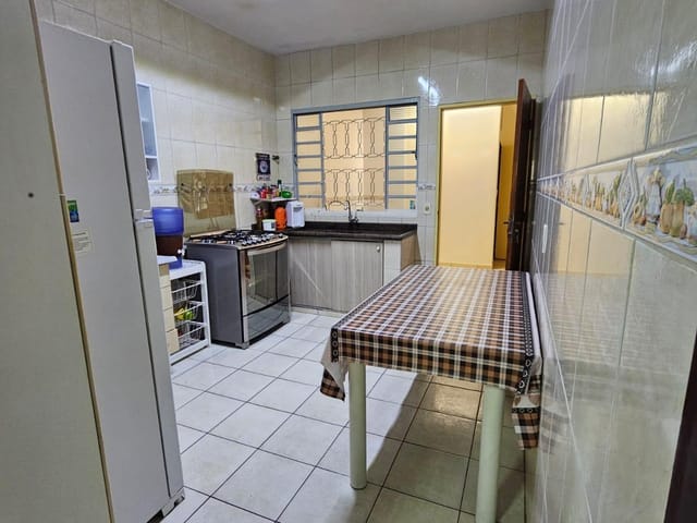 Casa com 150m² 2 quartos e 1 banheiro, à venda, no bairro Residencial São Luís em Campinas