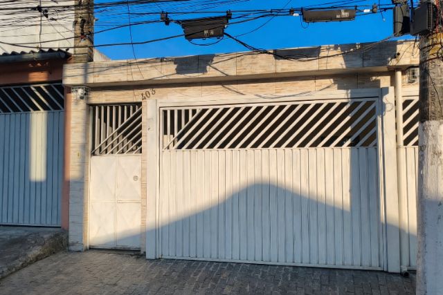 Casa com 250m² 2 quartos e 3 banheiros, à venda, no bairro Parque Novo Santo Amaro em São Paulo