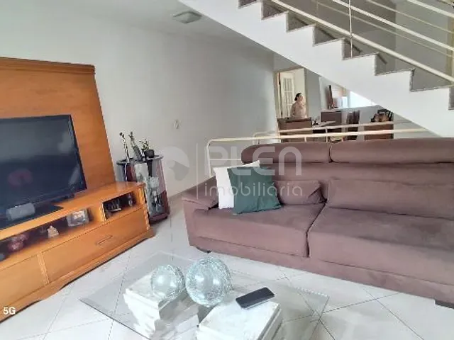 Casa 4 quartos e 4 banheiros, à venda, no bairro Santa Teresinha em São Paulo