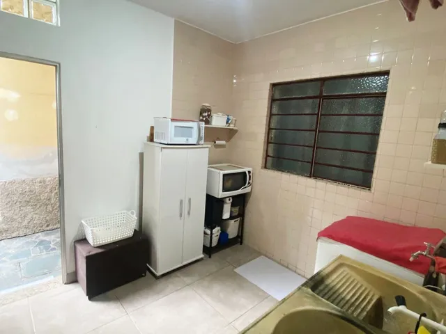 Casa 3 quartos e 2 banheiros, à venda, no bairro São Salvador em Belo Horizonte