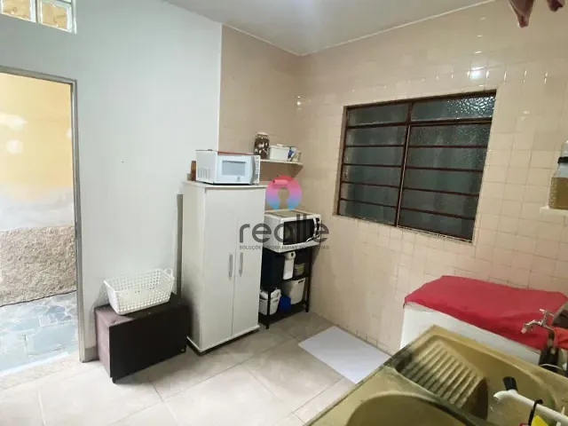 Casa 3 quartos e 2 banheiros, à venda, no bairro São Salvador em Belo Horizonte