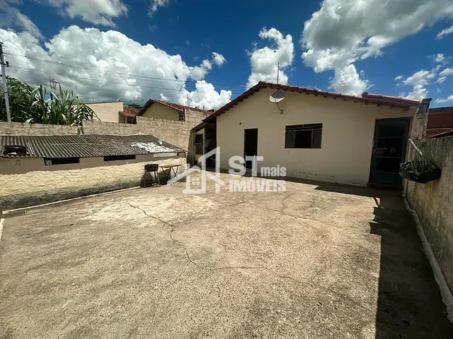Casa com 200m², à venda, no bairro São Domingos em Andradas