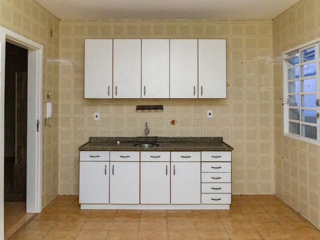 Casa com 150m² 3 quartos e 2 banheiros, à venda, no bairro Areal em Pelotas