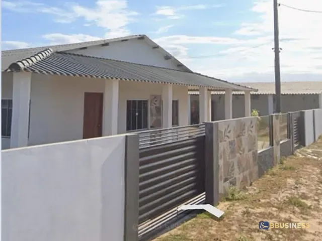 Casa 3 quartos e 4 banheiros, à venda, no bairro Chapéu do Sol em São João da Barra