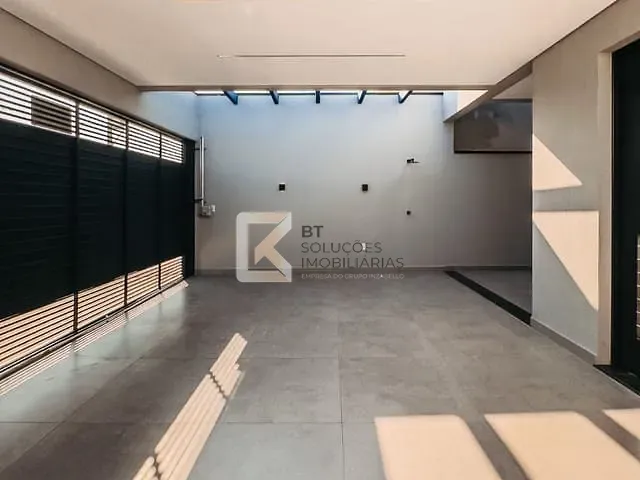 Casa com 150m² 3 quartos e 2 banheiros, à venda, no bairro Jardim Bom Sucesso em Indaiatuba