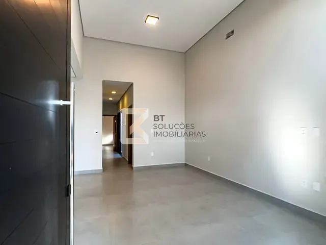 Casa com 150m² 3 quartos e 2 banheiros, à venda, no bairro Jardim Bom Sucesso em Indaiatuba