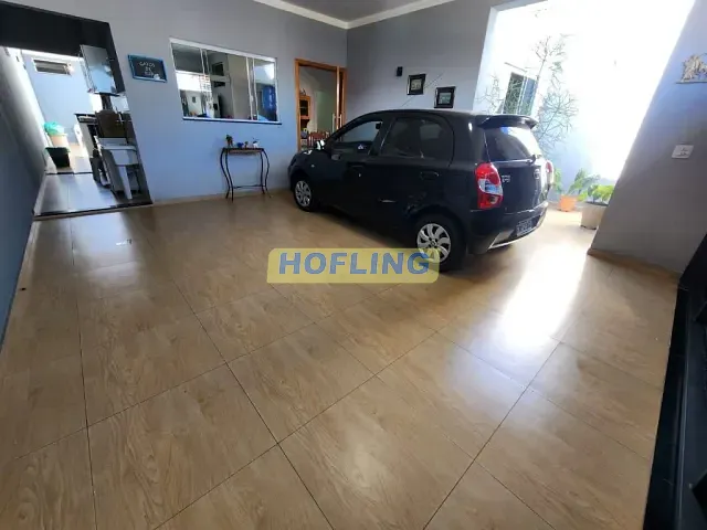 Casa com 320m² 4 quartos e 2 banheiros, à venda, no bairro Diário Ville em Rio Claro