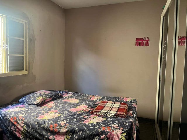 Casa com 250m² 2 quartos e 2 banheiros, à venda, no bairro Jardim Nova Esperança em Campinas
