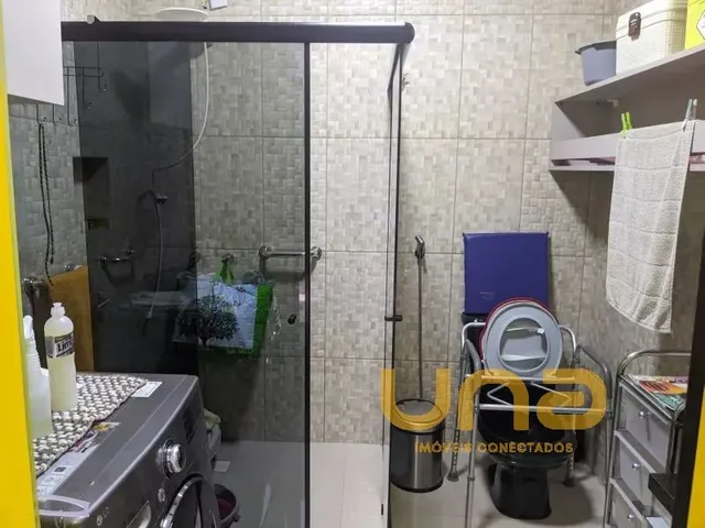 Casa com 451m² 3 quartos e 2 banheiros, à venda, no bairro BIGORRILHO em Curitiba