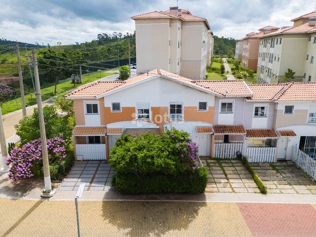 Casa com 104m² 2 quartos e 1 banheiro, para alugar, no bairro Chácara do Solar III em Santana de Parnaíba