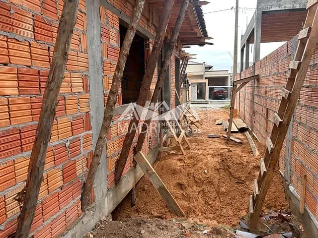 Casa 2 quartos e 1 banheiro, à venda, no bairro Guarda do Cubatão em Palhoça