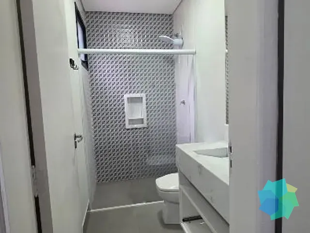 Casa com 175m² 3 quartos e 2 banheiros, para alugar, no bairro Village Moutonnée em Salto