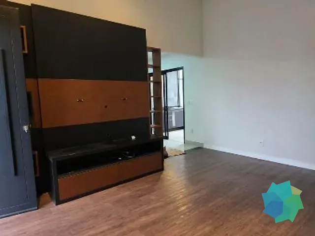 Casa com 175m² 3 quartos e 2 banheiros, para alugar, no bairro Village Moutonnée em Salto