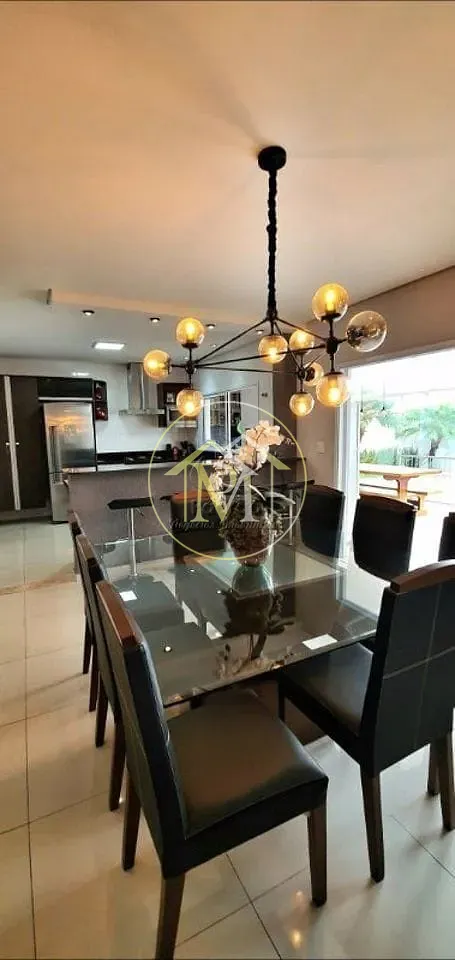Casa, 3 quartos, 250 m² - Foto 11