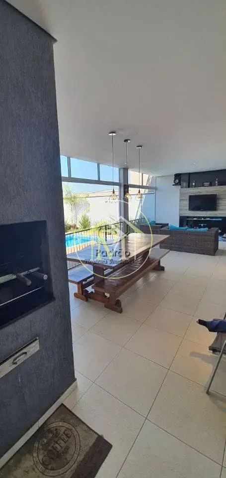 Casa, 3 quartos, 250 m² - Foto 13