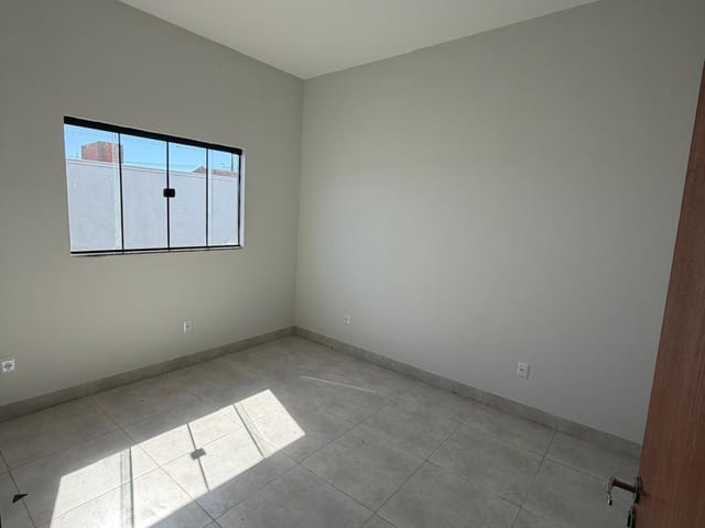 Casa com 159m² 2 quartos e 1 banheiro, à venda, no bairro Residencial Iguatemi em Sinop