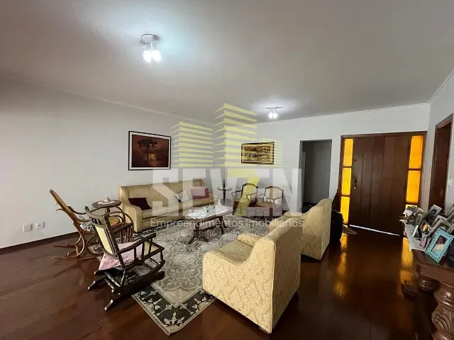 Casa com 339m² 4 quartos e 2 banheiros, à venda, no bairro Jardim Estoril em Bauru