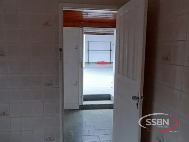 Casa com 250m² 2 quartos e 1 banheiro, à venda, no bairro Jardim São Jorge em Nova Odessa