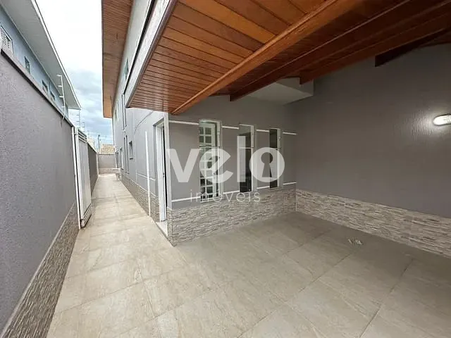 Casa 4 quartos e 3 banheiros, à venda, no bairro Loteamento Residencial e Comercial Bosque Flamboyant em Taubaté