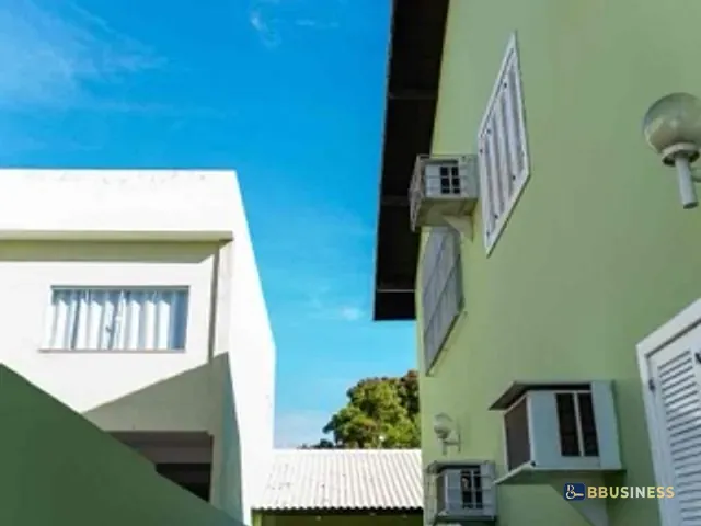 Casa com 450m² 4 quartos e 3 banheiros, à venda, no bairro Parque Corrientes em Campos dos Goytacazes