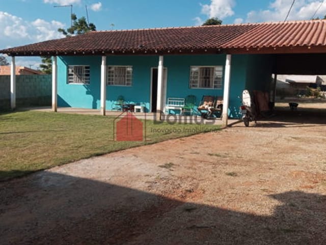 Casa com 1014m², à venda, no bairro Goiabal em Pindamonhangaba