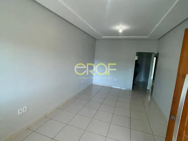 Casa 3 quartos e 2 banheiros, para alugar, no bairro Parque Vila Verde em Formosa