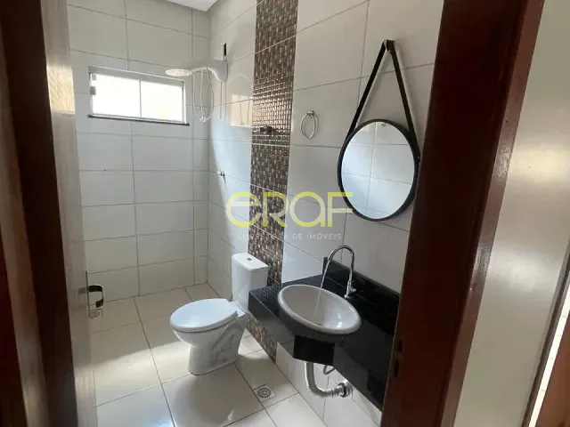 Casa 3 quartos e 2 banheiros, para alugar, no bairro Parque Vila Verde em Formosa