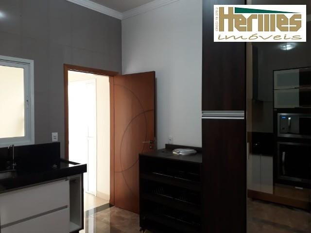 Casa, 3 quartos, 300 m² - Foto 5