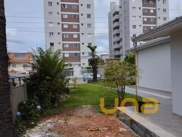 Casa com 418m² 2 quartos e 1 banheiro, à venda, no bairro NOVO MUNDO em Curitiba