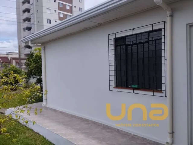 Casa com 418m² 2 quartos e 1 banheiro, à venda, no bairro NOVO MUNDO em Curitiba