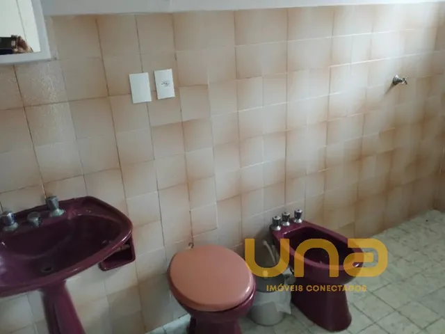 Casa com 418m² 2 quartos e 1 banheiro, à venda, no bairro NOVO MUNDO em Curitiba