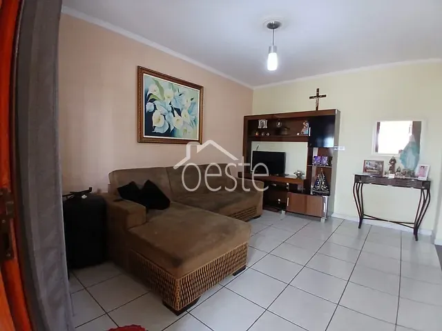 Casa com 250m² 3 quartos e 2 banheiros, à venda, no bairro Jardim Santa Rita de Cássia em Santa Bárbara D'Oeste
